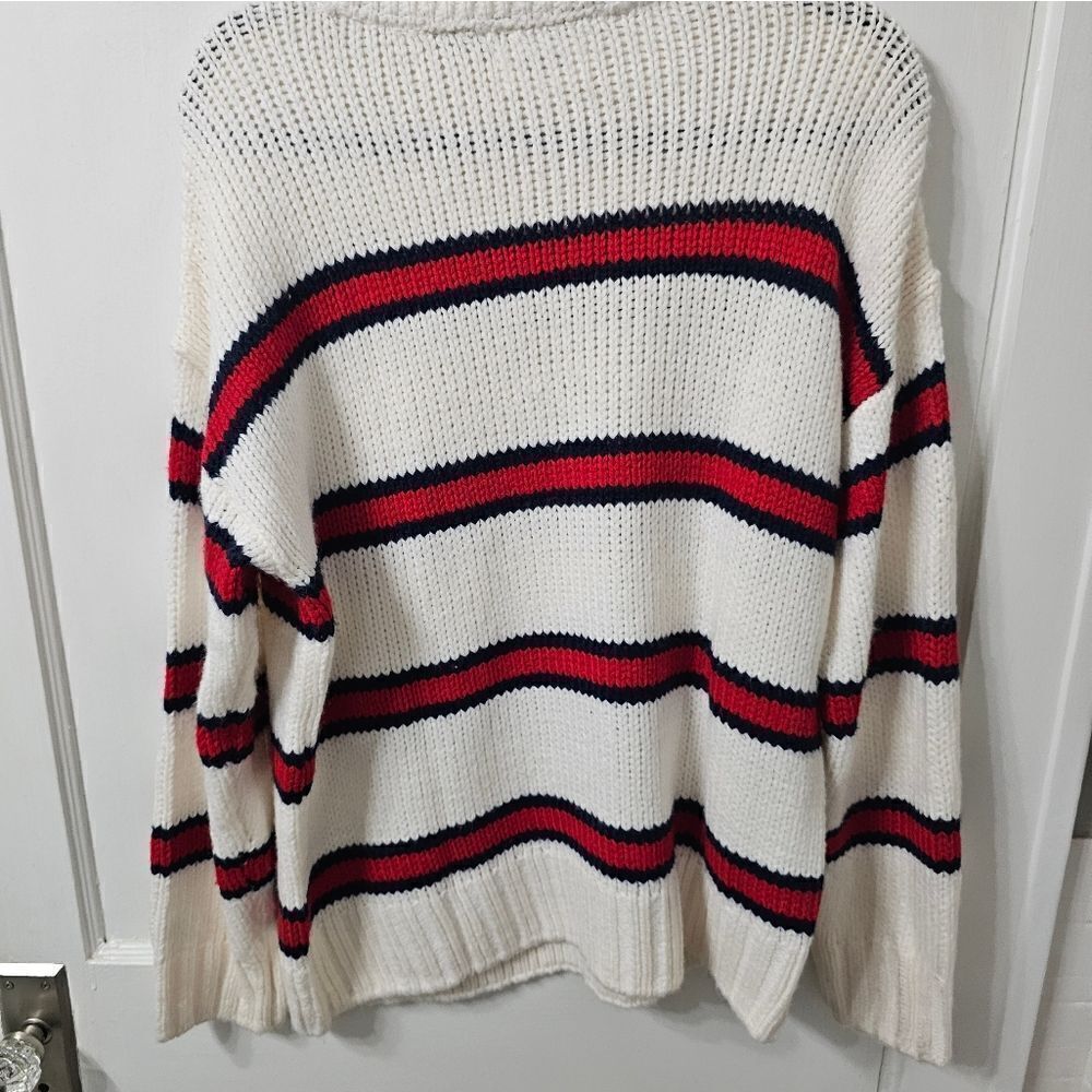PINK oversized sweater. Red, blue and cream. Like new, sz small - Picture 4 of 4